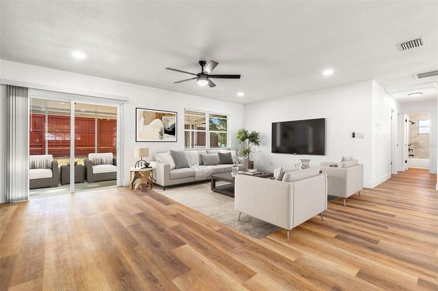 1514 STONEHAVEN WAY, Tarpon Springs, FL 34689