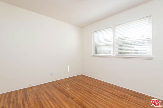 2594 Amherst Ave, Los Angeles, CA 90405
