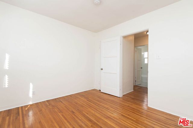 2594 Amherst Ave, Los Angeles, CA 90405