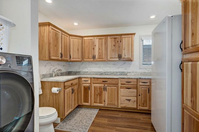 2706 N Skyview Lane, Ozark, MO 65721