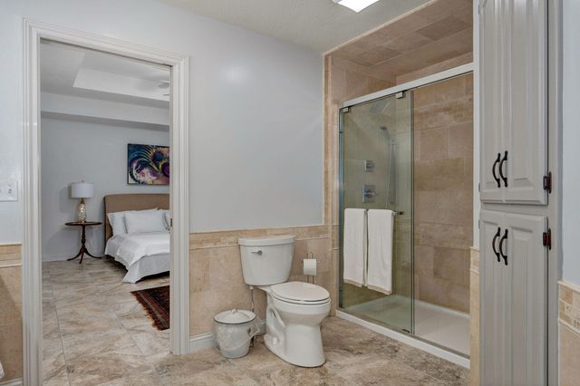 2706 N Skyview Lane, Ozark, MO 65721