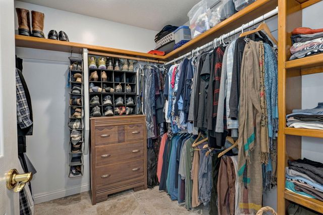 2706 N Skyview Lane, Ozark, MO 65721