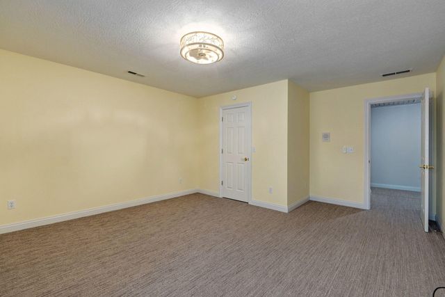 2706 N Skyview Lane, Ozark, MO 65721