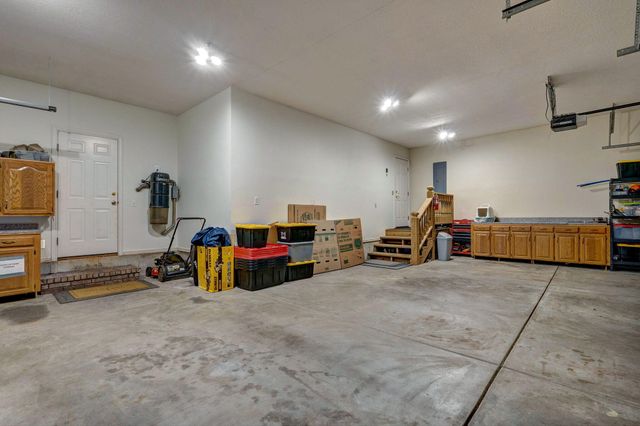 2706 N Skyview Lane, Ozark, MO 65721