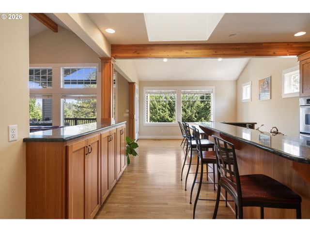 8676 Sw FAIR RIDGE Way, Portland, OR 97223