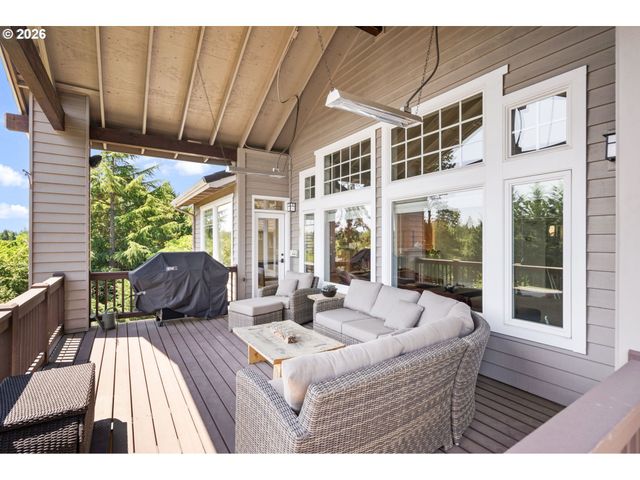 8676 Sw FAIR RIDGE Way, Portland, OR 97223
