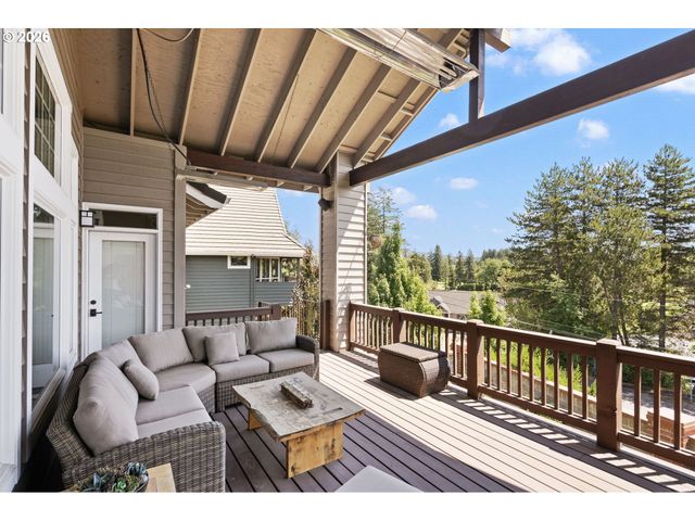 8676 Sw FAIR RIDGE Way, Portland, OR 97223