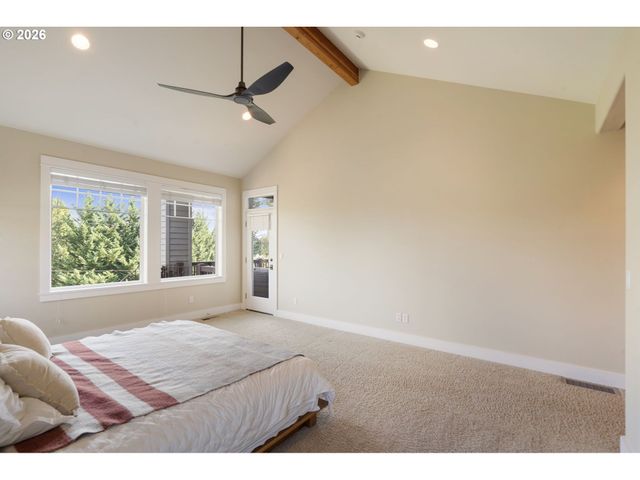 8676 Sw FAIR RIDGE Way, Portland, OR 97223