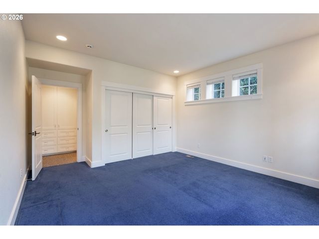 8676 Sw FAIR RIDGE Way, Portland, OR 97223