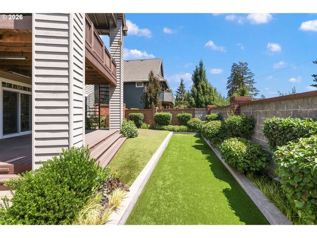 8676 Sw FAIR RIDGE Way, Portland, OR 97223