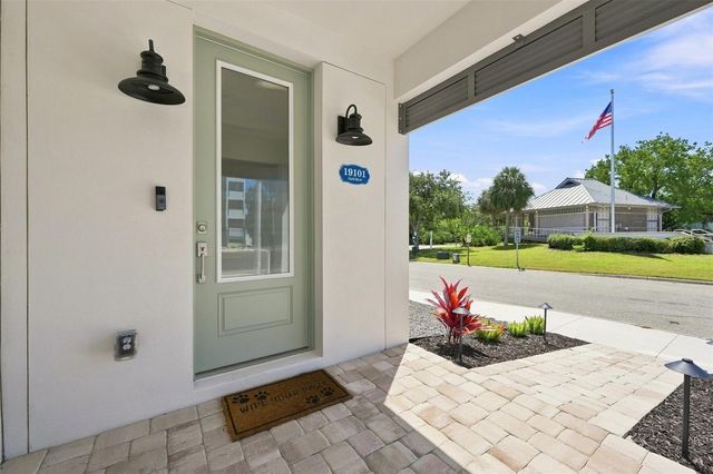 19101 GULF BOULEVARD, Indian Shores, FL 33785