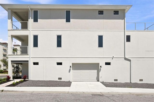 19101 GULF BOULEVARD, Indian Shores, FL 33785