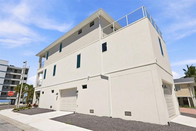 19101 GULF BOULEVARD, Indian Shores, FL 33785