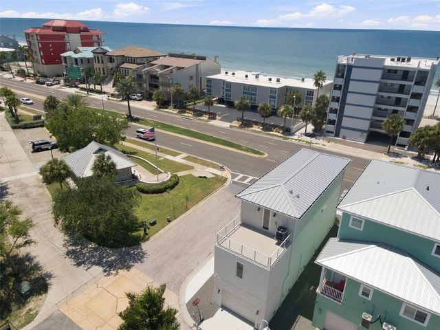 19101 GULF BOULEVARD, Indian Shores, FL 33785