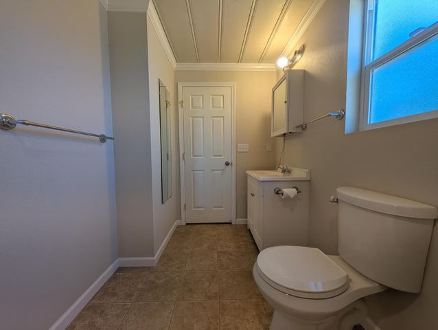 8486 Center St, Mokelumne Hill, CA 95245