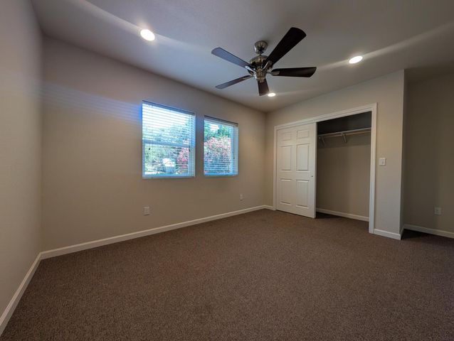 8486 Center St, Mokelumne Hill, CA 95245