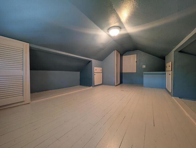 8486 Center St, Mokelumne Hill, CA 95245