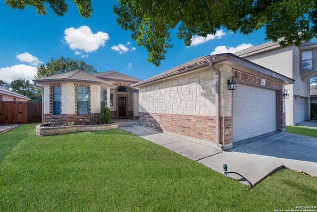 10403 Alsfeld, Helotes, TX 78023