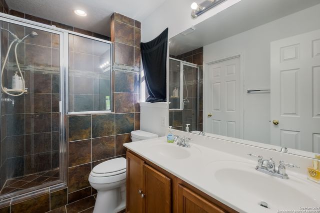 10403 Alsfeld, Helotes, TX 78023