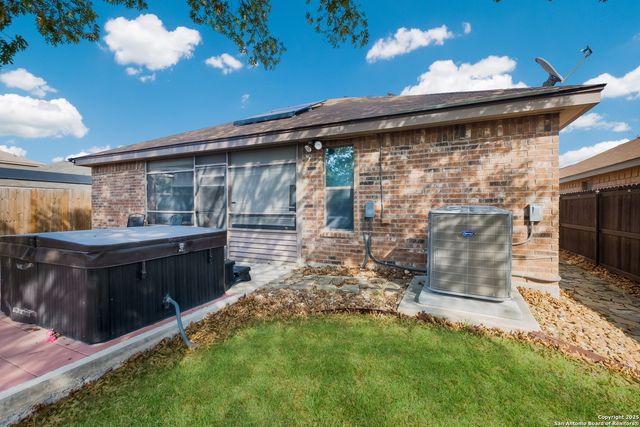 10403 Alsfeld, Helotes, TX 78023