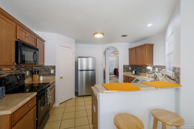 10403 Alsfeld, Helotes, TX 78023