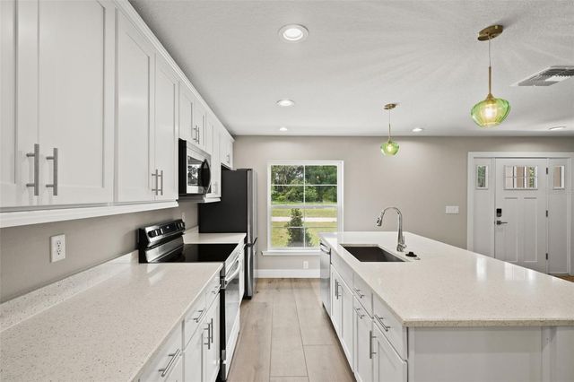 983 CARDWELL STREET, Brooksville, FL 34602