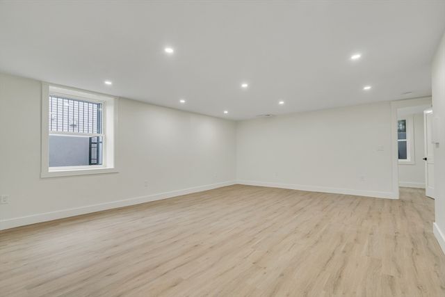 22 Estabrook Rd, Lexington, MA 02421