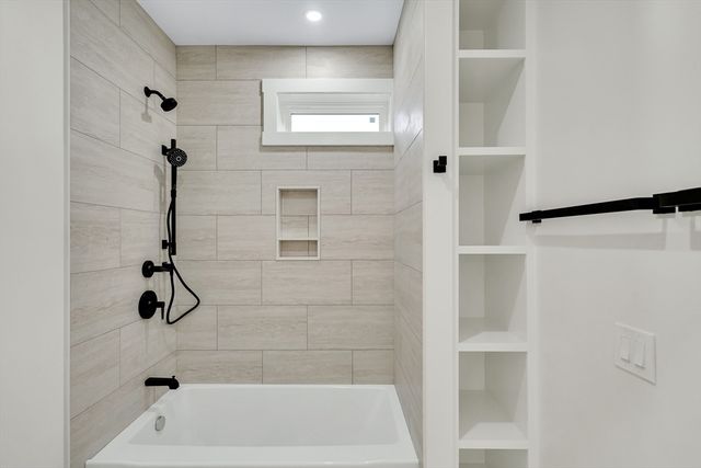 22 Estabrook Rd, Lexington, MA 02421