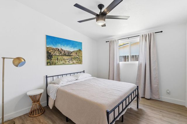 36 Santa Ana Avenue, Clovis, CA 93612