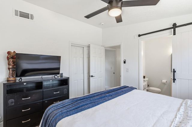 36 Santa Ana Avenue, Clovis, CA 93612