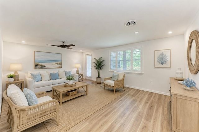 4400 ZENITH ROAD, Venice, FL 34293