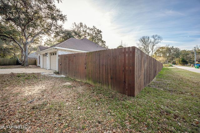 9229 Point Aux Chenes Road, Ocean Springs, MS 39564