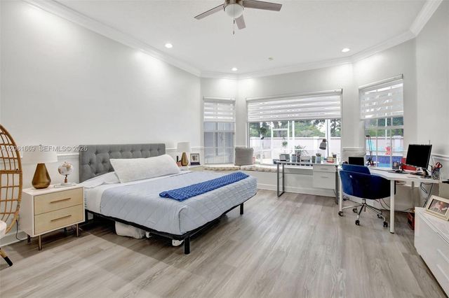 351 NW 110th Ave, Plantation, FL 33324