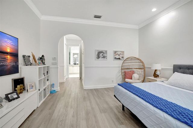 351 NW 110th Ave, Plantation, FL 33324