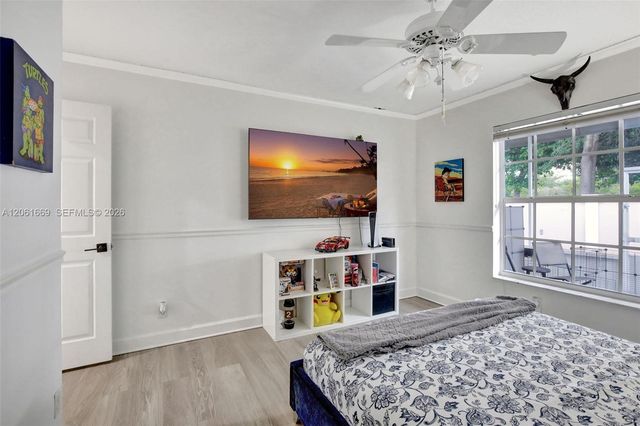 351 NW 110th Ave, Plantation, FL 33324
