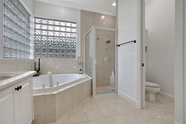 351 NW 110th Ave, Plantation, FL 33324