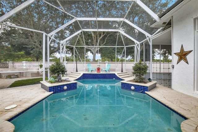 351 NW 110th Ave, Plantation, FL 33324