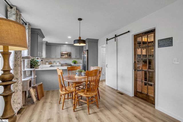 123 Graystone Drive, Moore, SC 29369