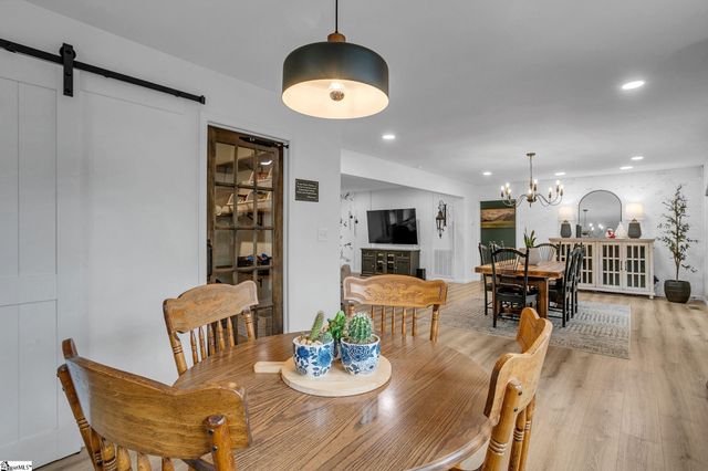 123 Graystone Drive, Moore, SC 29369