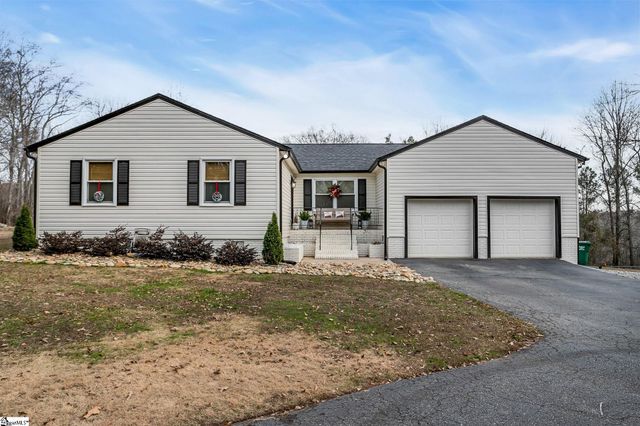 123 Graystone Drive, Moore, SC 29369