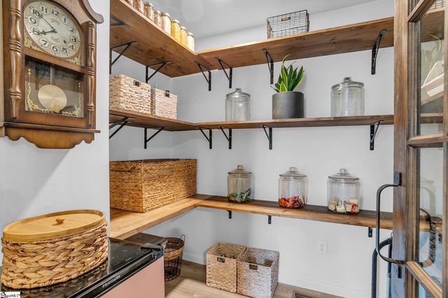 123 Graystone Drive, Moore, SC 29369