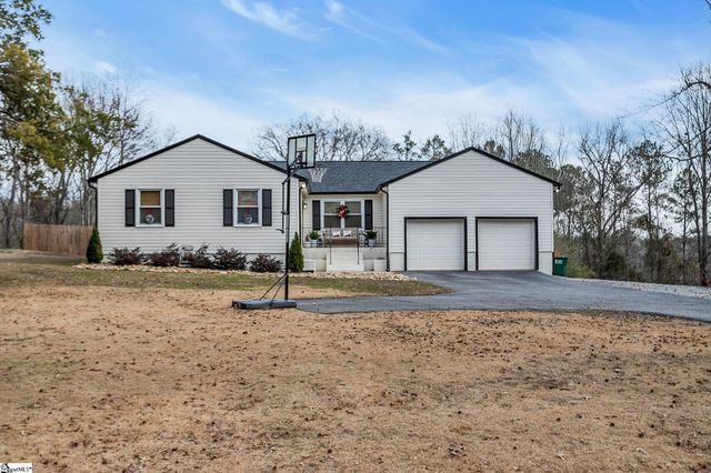 123 Graystone Drive, Moore, SC 29369