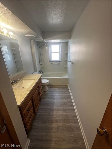 1779 Liberty Drive, Akron, OH 44313