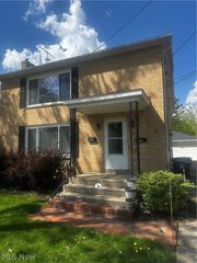 1779 Liberty Drive, Akron, OH 44313