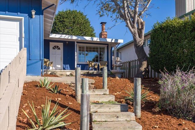 855 Sierra Street, Moss Beach, CA 94038