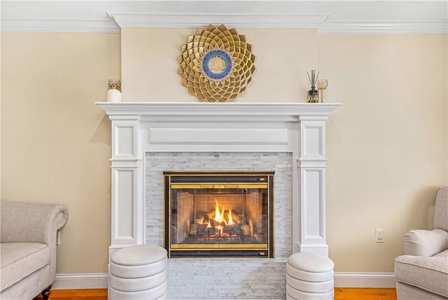 9 Pheasant Run Road, North Smithfield, RI 02896