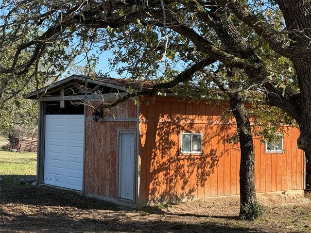 7538 Rocky Ridge Lane, Madisonville, TX 77864