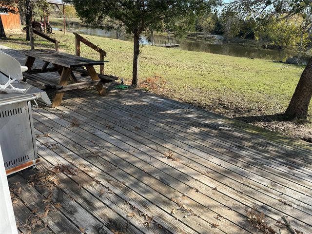 7538 Rocky Ridge Lane, Madisonville, TX 77864