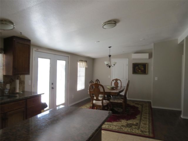 7538 Rocky Ridge Lane, Madisonville, TX 77864