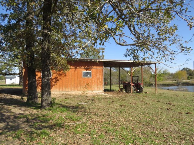 7538 Rocky Ridge Lane, Madisonville, TX 77864